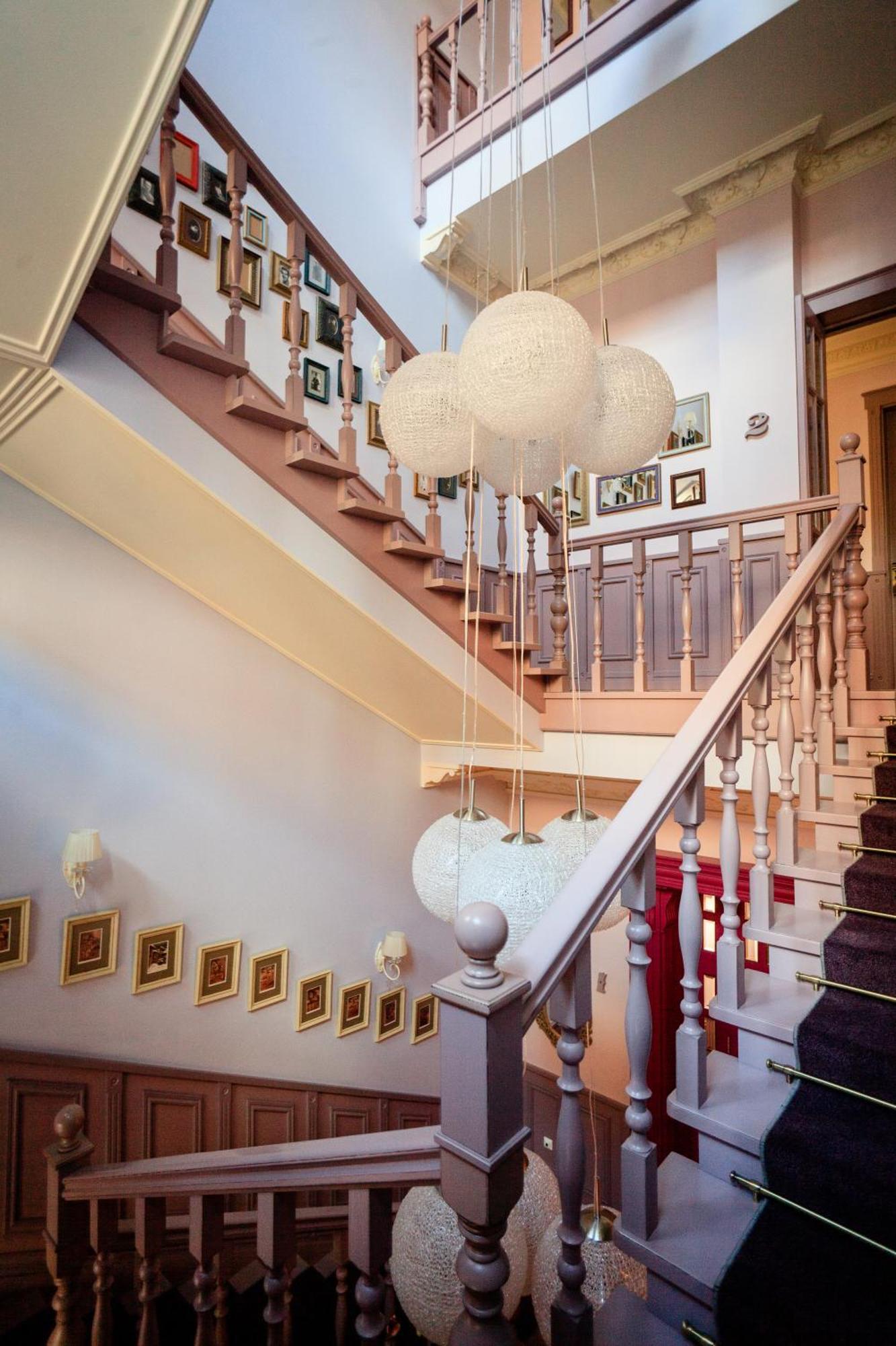 Hotel 19 Harkiv İç mekan fotoğraf